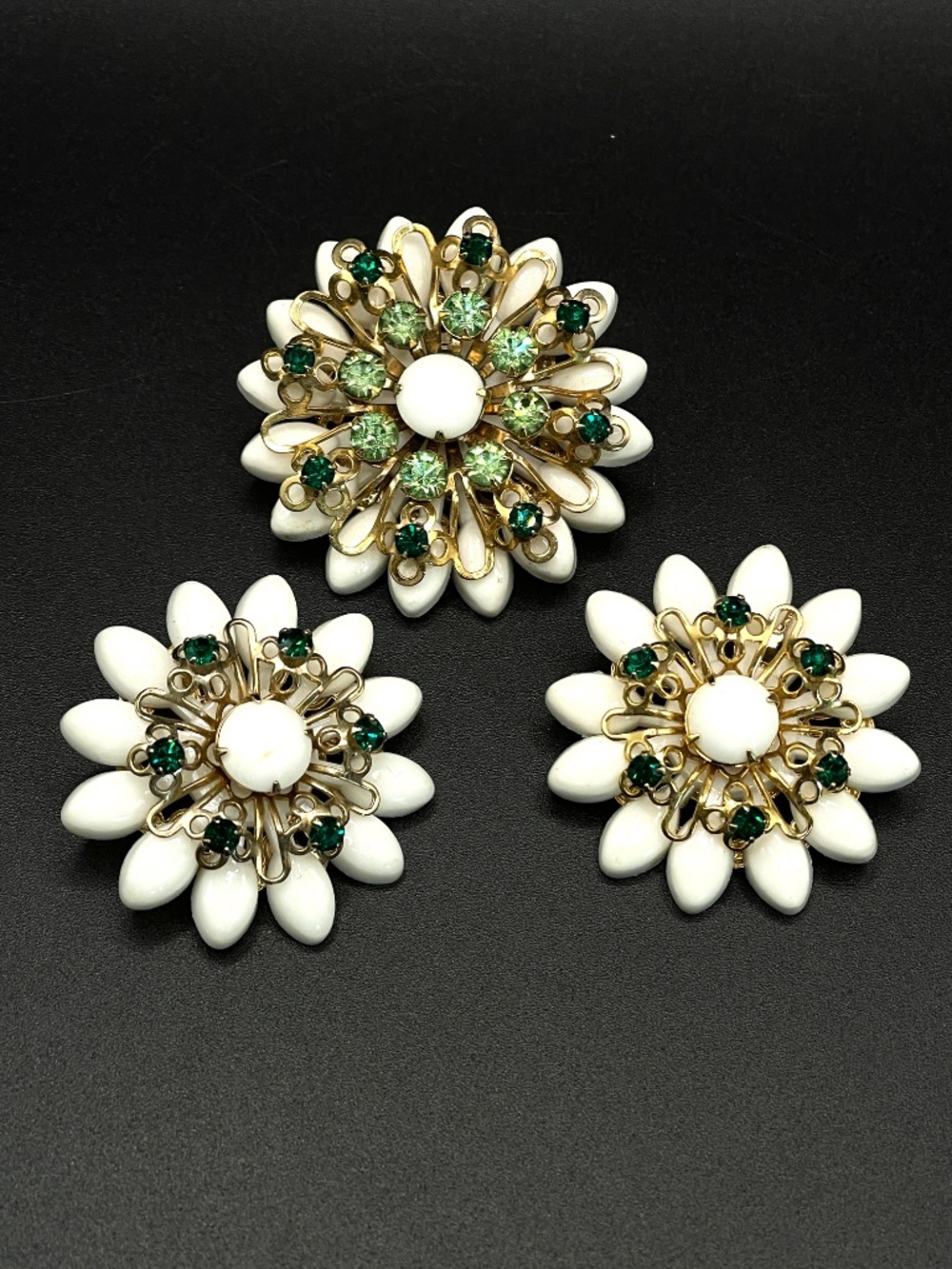 Vintage White Green Rhinestone Flower Brooch Clip Earrings Set